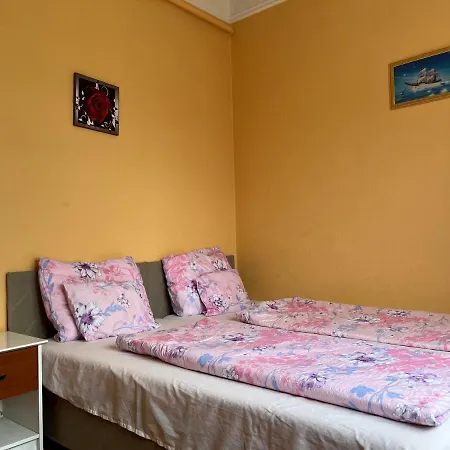 Rose Garden Apartment Siofok Exterior photo